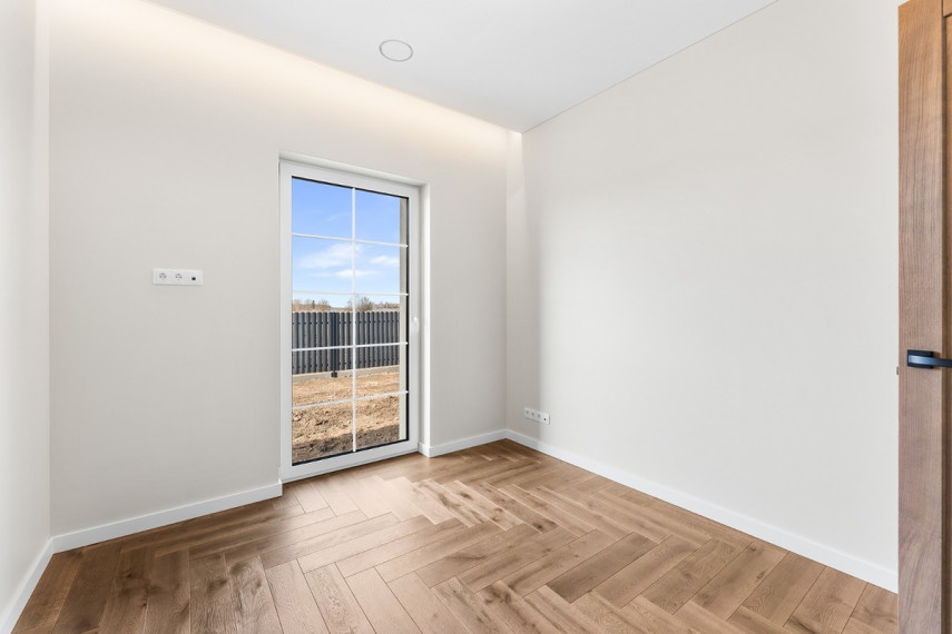 Parduodamas namas Švendrelio g., Dainų k., Šiaulių r. sav., 138.3 m2 ploto, 1 aukštai 17