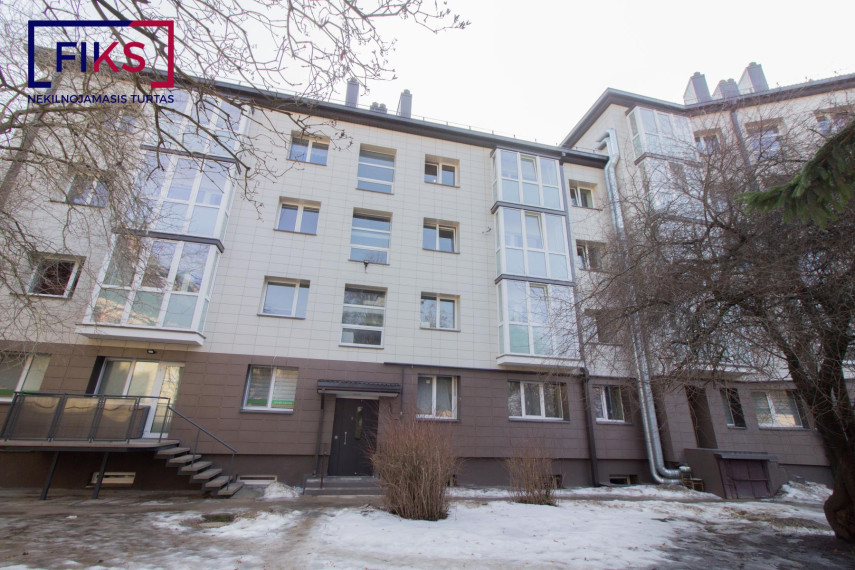 Parduodamas butas Savanorių pr., Žaliakalnis, Kauno m., Kauno m. sav., 56 m² ploto 3 kambariai 25