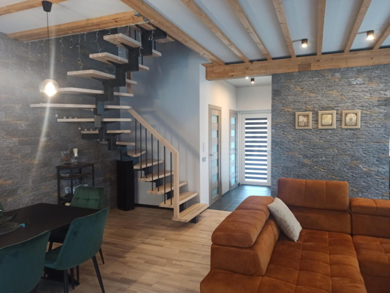 Parduodamas namas Vaišvydavos k., Kauno r. sav., 120.00 m² ploto 4 kambariai 10