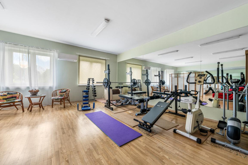 Parduodamas namas Padumblės k., Trakų r. sav., 800.00 m² ploto 9 kambariai 14