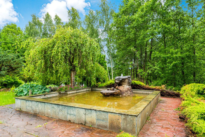 Parduodamas namas Padumblės k., Trakų r. sav., 800.00 m² ploto 9 kambariai 22