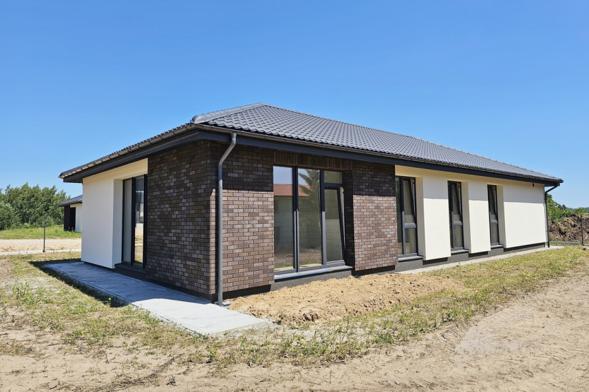 Parduodamas namas Vyšnių g., Lindiniškių k., Vilniaus r. sav., 144 m2 ploto, 1 aukštai 2