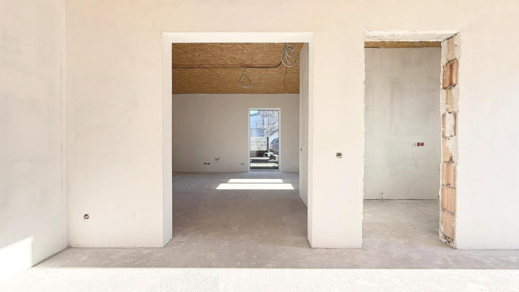 Parduodamas namas Saulės g., Gulbiniškių k., Jonavos r. sav., 79.52 m² ploto 2 kambariai 9