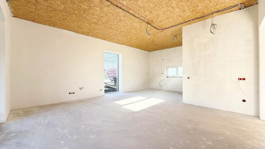 Parduodamas namas Saulės g., Gulbiniškių k., Jonavos r. sav., 79.52 m² ploto 2 kambariai 10