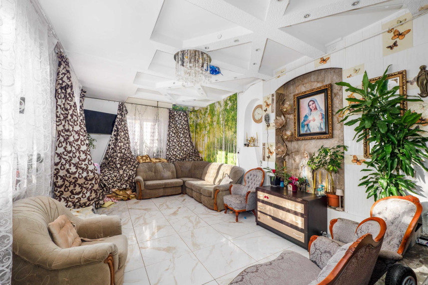 Parduodamas namas Žvaigždžių g., Naujojo Lentvario k., Trakų r. sav., 177.00 m² ploto 4 kambariai 2