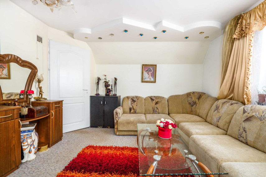 Parduodamas namas Žvaigždžių g., Naujojo Lentvario k., Trakų r. sav., 177.00 m² ploto 4 kambariai 8