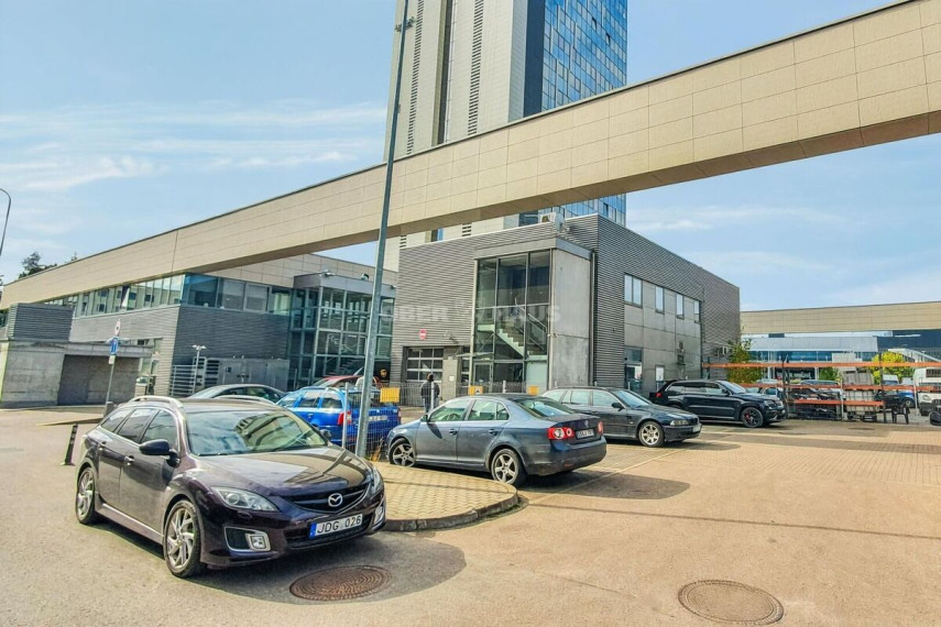 Parduodamos administracinės patalpos Viršuliškių skg., Viršuliškės, Vilniaus m., Vilniaus m. sav., 78.7 m2 ploto 4