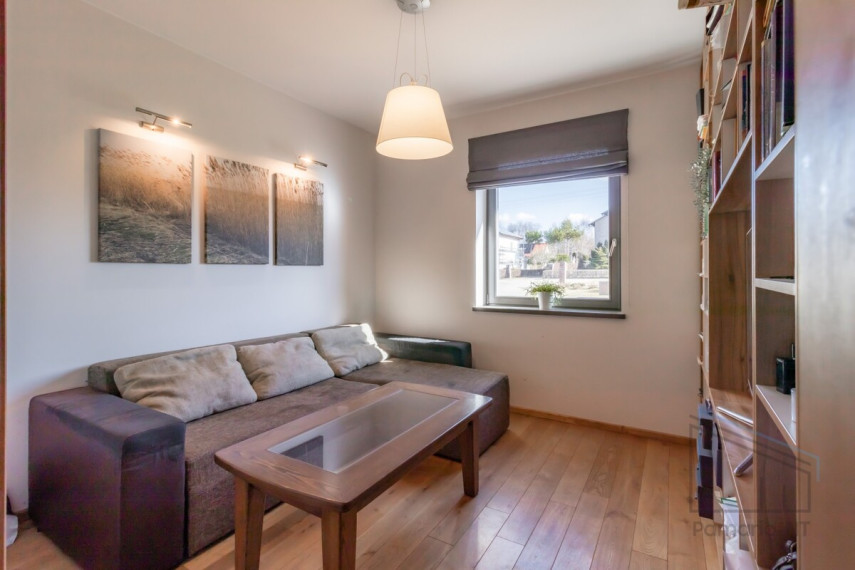 Parduodamas namas Priekulės I k., Klaipėdos r. sav., 249 m2 ploto, 1 aukštai 4