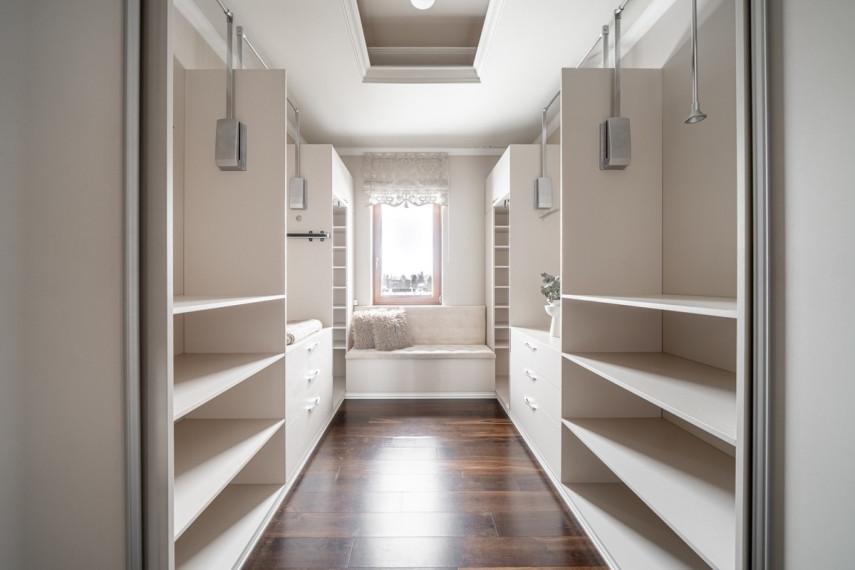 Parduodamas namas Žalumos g., Kryžinės k., Vilniaus r. sav., 283 m2 ploto, 2 aukštai 22