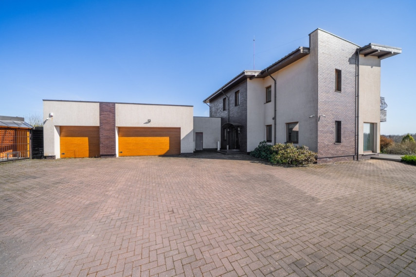 Parduodamas namas Žalumos g., Kryžinės k., Vilniaus r. sav., 283 m2 ploto, 2 aukštai 28