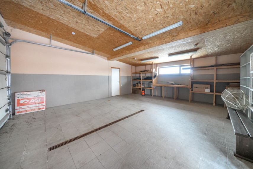 Parduodamas namas Žalumos g., Kryžinės k., Vilniaus r. sav., 283 m2 ploto, 2 aukštai 29