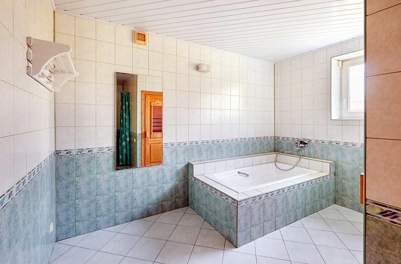 Parduodamas namas Romainių g., Romainiai, Kauno m., Kauno m. sav., 248.00 m² ploto 4 kambariai 15