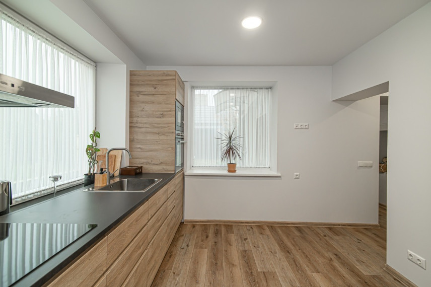 Nuomojamas butas Dubingių g., Šnipiškės, Vilniaus m., Vilniaus m. sav., 51 m2 ploto, 2 kambariai 8