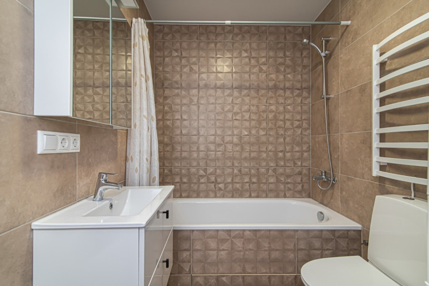 Nuomojamas butas Dubingių g., Šnipiškės, Vilniaus m., Vilniaus m. sav., 51 m2 ploto, 2 kambariai 12