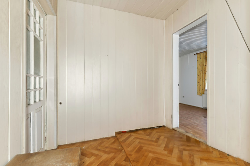 Parduodamas namas P. Bžostovskio g., Šalčininkų m., Šalčininkų r. sav., 98 m2 ploto, 1 aukštai 10