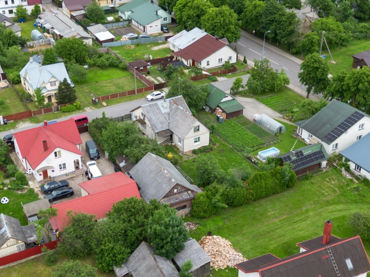 Parduodamas namas P. Bžostovskio g., Šalčininkų m., Šalčininkų r. sav., 98 m2 ploto, 1 aukštai 17