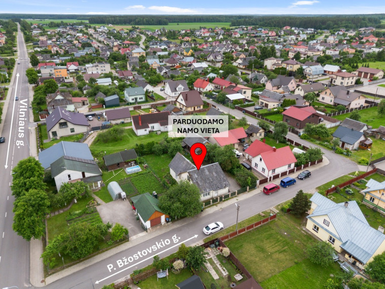 Parduodamas namas P. Bžostovskio g., Šalčininkų m., Šalčininkų r. sav., 98 m2 ploto, 1 aukštai 18