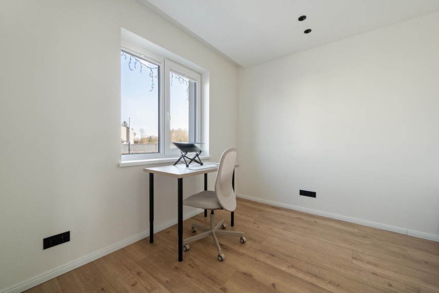 Parduodamas namas Mėnulio g., Nemenčinėlės k., Vilniaus r. sav., 60.64 m² ploto 3 kambariai 11