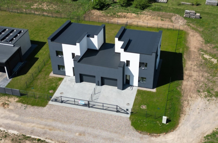 Parduodamas namas Sudimantų g., Vilniaus m., Vilniaus m. sav., 134 m2 ploto, 2 aukštai 33