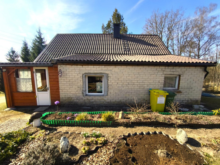 Parduodamas namas Aukštaičių g., Kuktiškių mstl., Utenos r. sav., 66 m² ploto 2 kambariai 6