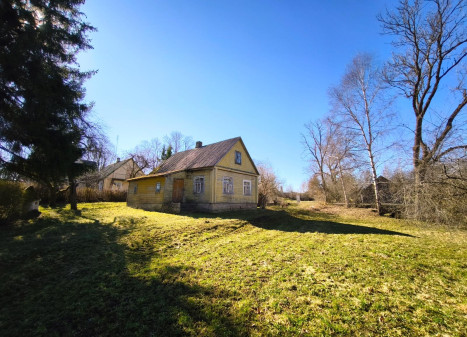 Parduodamas namas Debeikių mstl., Anykščių r. sav., 67 m² ploto 2 kambariai Parduodamas namas Debeikių mstl., Anykščių r. sav., 67 m² ploto 2 kambariai