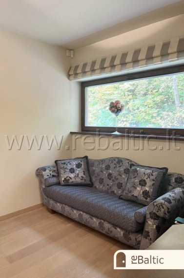 Parduodamas namas Rasų g., Vilniaus m., Vilniaus m. sav., 245 m2 ploto, 2 aukštai 27