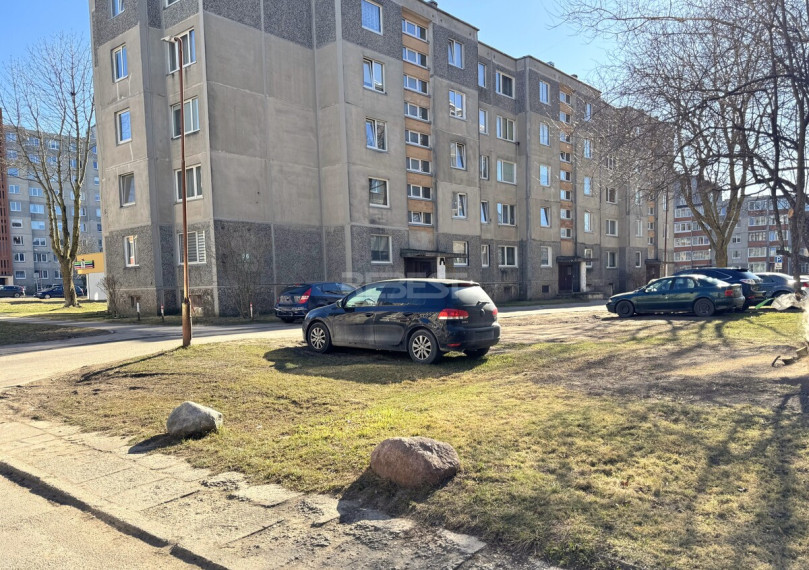 Parduodamas butas Dainų g., Dainiai, Šiaulių m., Šiaulių m. sav., 31.62 m2 ploto, 1 kambariai 10