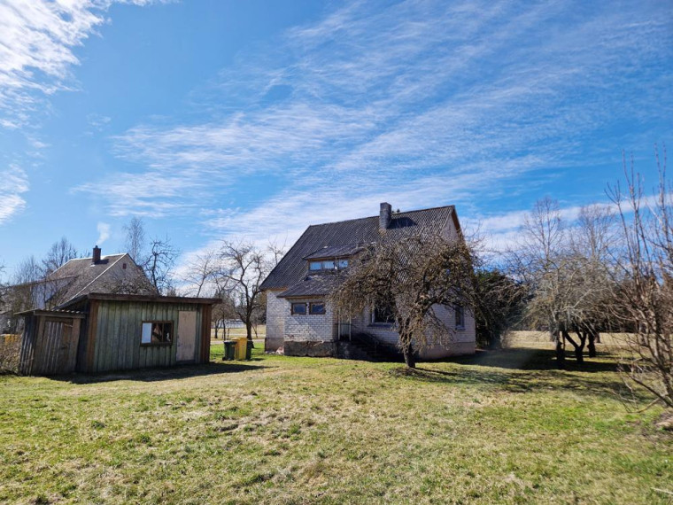Parduodamas namas Šiaudinių k., Utenos r. sav., 102.59 m² ploto 5 kambariai 1