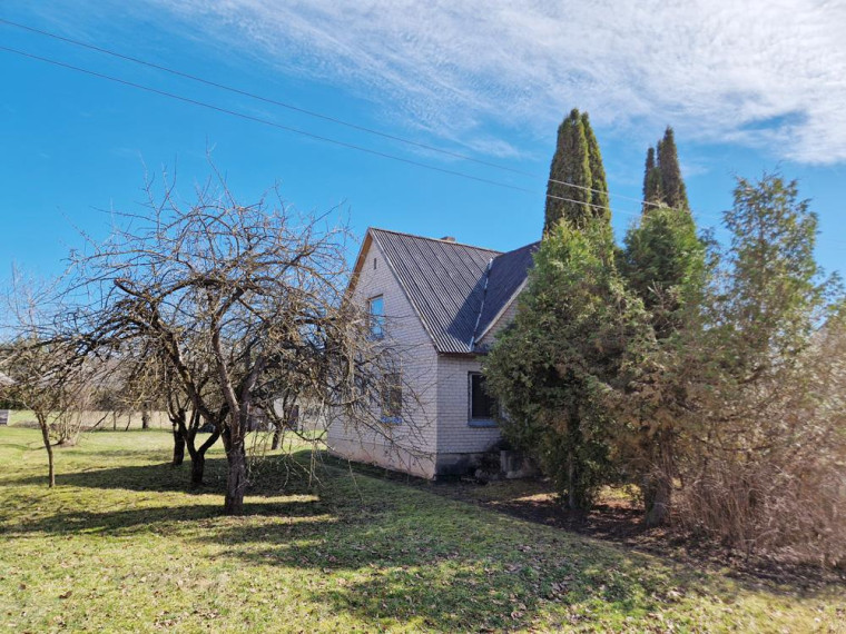Parduodamas namas Šiaudinių k., Utenos r. sav., 102.59 m² ploto 5 kambariai 2