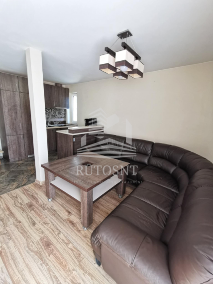 Parduodamas namas Derceklių k., Klaipėdos r. sav., 100 m² ploto 3 kambariai 1