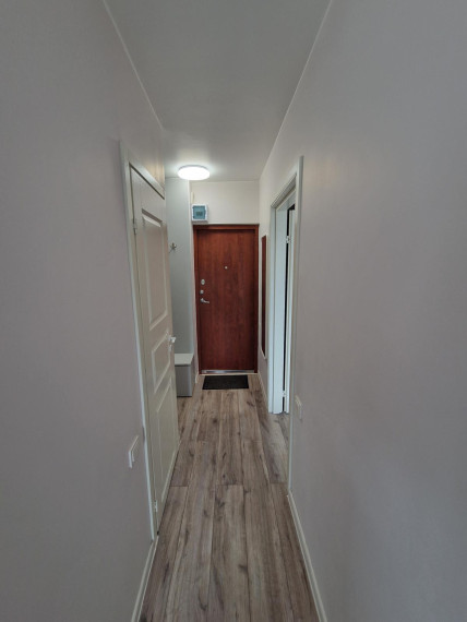 Nuomojamas butas Birželio 23-iosios g., Dainava, Kauno m., Kauno m. sav., 32.00 m² ploto 1 kambarys 10