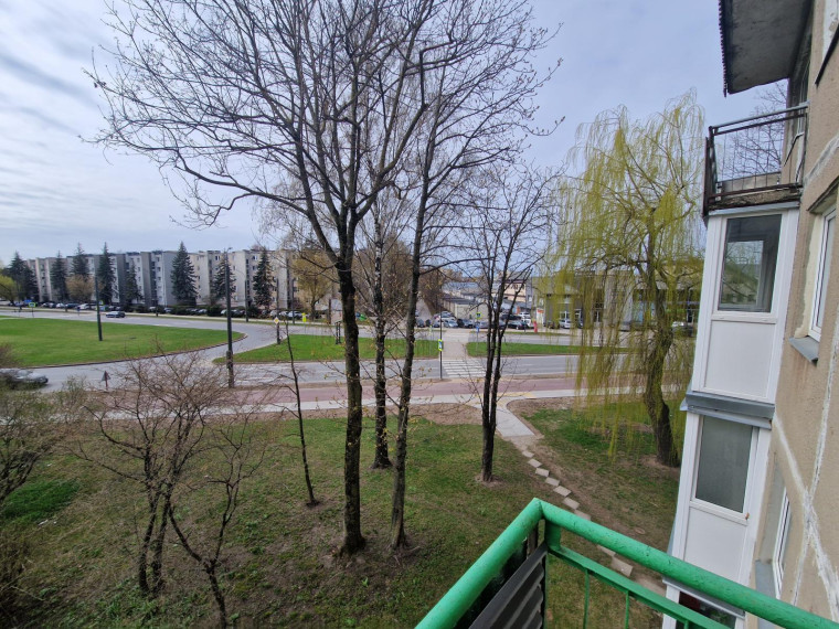 Nuomojamas butas Birželio 23-iosios g., Dainava, Kauno m., Kauno m. sav., 32.00 m² ploto 1 kambarys 12