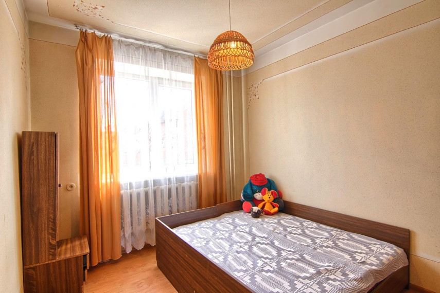 Parduodamas namas Agrastų g., Kelmės m., Kelmės r. sav., 261.83 m² ploto 5 kambariai 13