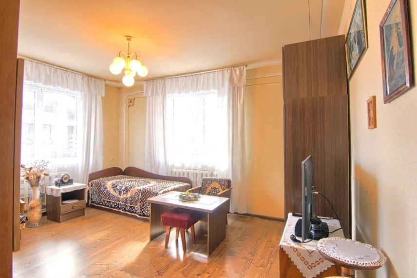 Parduodamas namas Agrastų g., Kelmės m., Kelmės r. sav., 261.83 m² ploto 5 kambariai 14