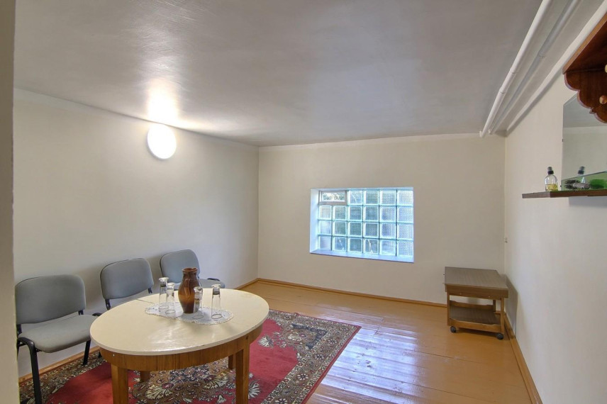 Parduodamas namas Agrastų g., Kelmės m., Kelmės r. sav., 261.83 m² ploto 5 kambariai 24