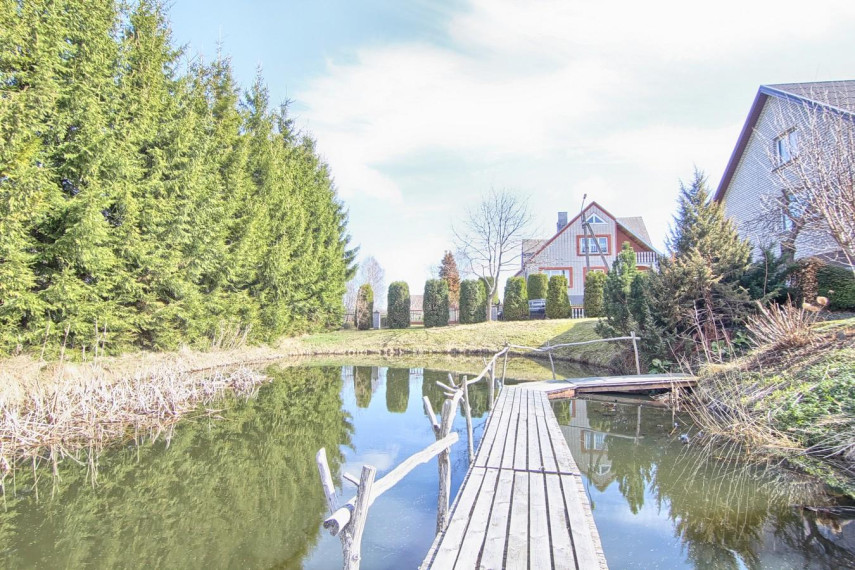 Parduodamas namas Agrastų g., Kelmės m., Kelmės r. sav., 261.83 m² ploto 5 kambariai 41