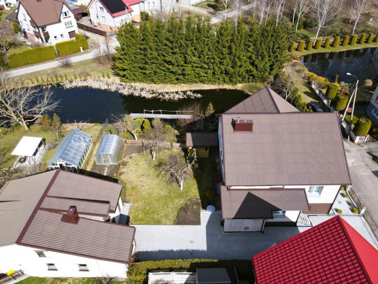 Parduodamas namas Agrastų g., Kelmės m., Kelmės r. sav., 261.83 m² ploto 5 kambariai 48