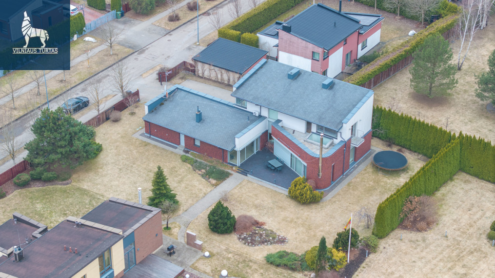 Parduodamas namas Austrų g., Kalnėnai, Vilniaus m., Vilniaus m. sav., 250 m2 ploto, 2 aukštai 20