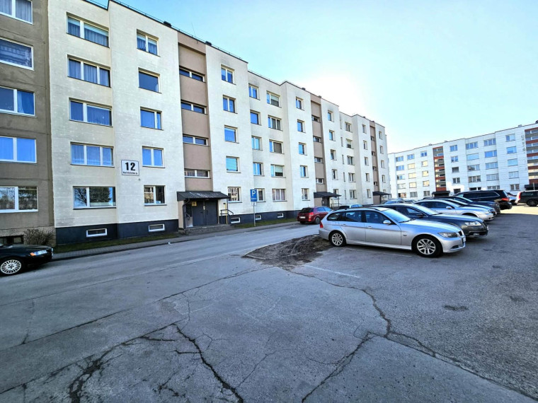 Parduodamas butas Naftininkų g., Mažeikių m., Mažeikių r. sav., 50.04 m² ploto 2 kambariai 12