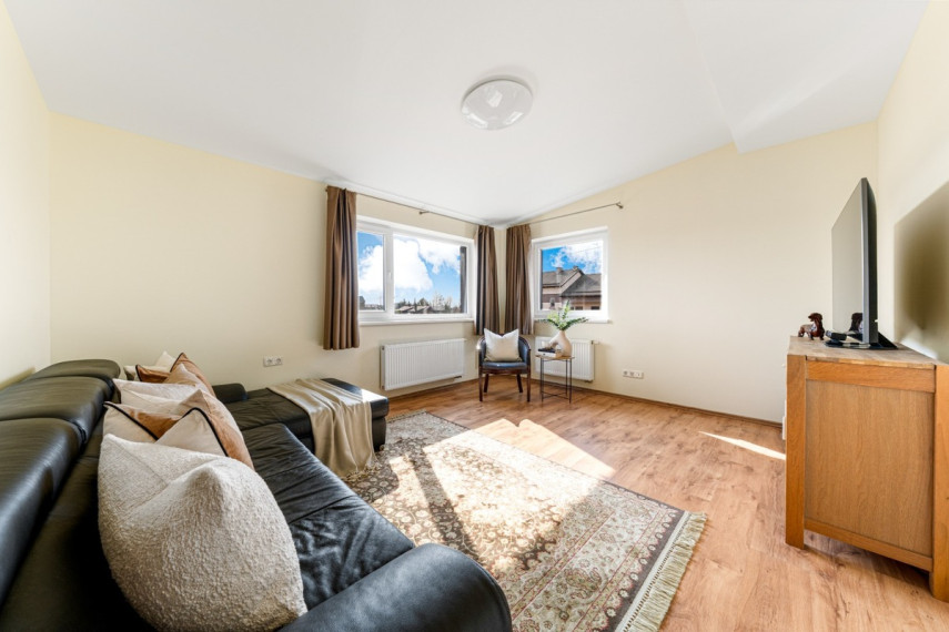 Parduodamas namas Miško g., Vilniaus m., Vilniaus m. sav., 200 m2 ploto, 2 aukštai 19