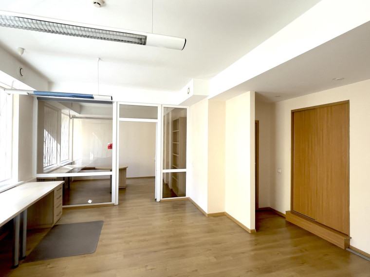 Nuomojamos patalpos J. Basanavičiaus g., Naujamiestis, Vilniaus m., Vilniaus m. sav., 230.00 m² ploto 3