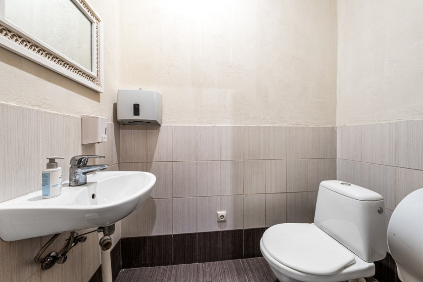 Parduodamos administracinės, gamybinės, kitos paskirties, maitinimo, paslaugų, prekybos, sandėliavimo patalpos Pylimo g., Vilniaus m., Vilniaus m. sav., 120.43 m2 ploto 11