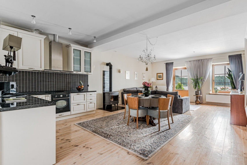Parduodamas namas Ežero g., Trakų m., Trakų r. sav., 130 m2 ploto, 3 aukštai 8