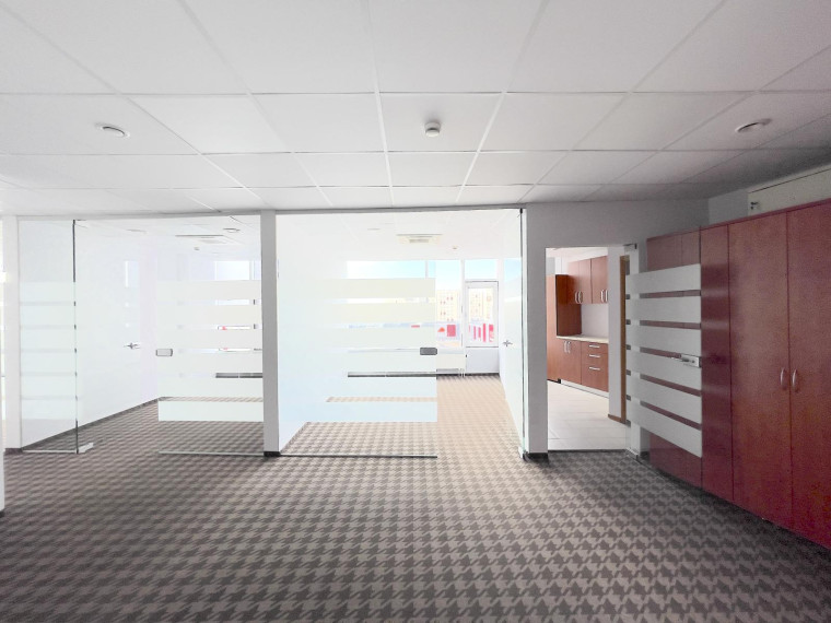 Nuomojamos patalpos Ukmergės g., Fabijoniškės, Vilniaus m., Vilniaus m. sav., 113.96 m² ploto 1