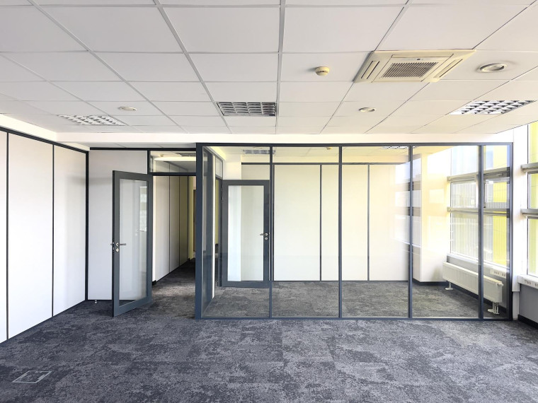 Nuomojamos patalpos Ukmergės g., Fabijoniškės, Vilniaus m., Vilniaus m. sav., 166.00 m² ploto 1