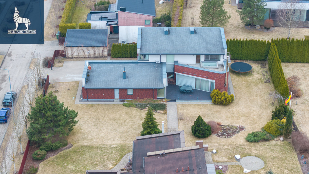 Parduodamas namas Austrų g., Kalnėnai, Vilniaus m., Vilniaus m. sav., 250 m2 ploto, 2 aukštai 17