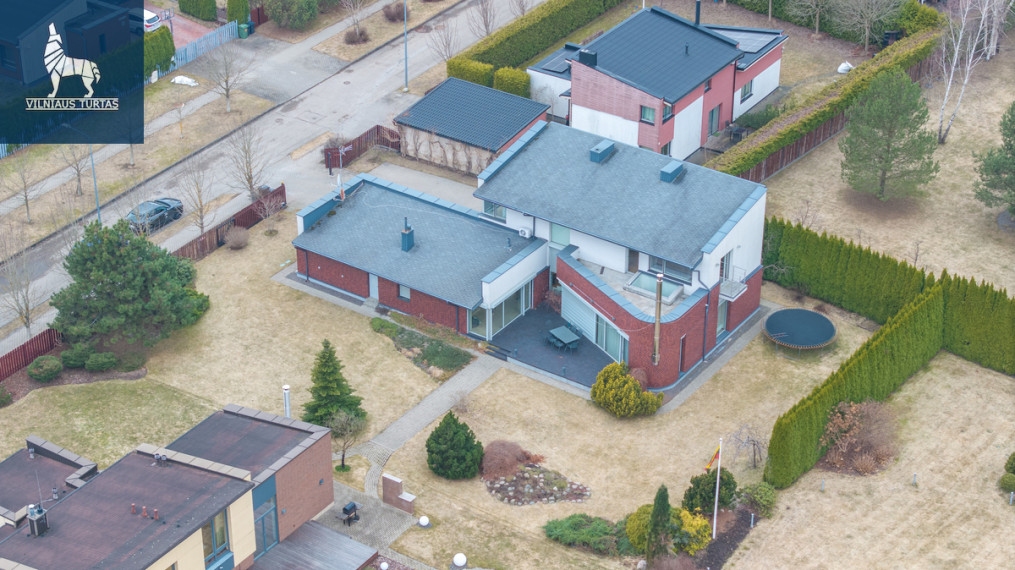 Parduodamas namas Austrų g., Kalnėnai, Vilniaus m., Vilniaus m. sav., 250 m2 ploto, 2 aukštai 20