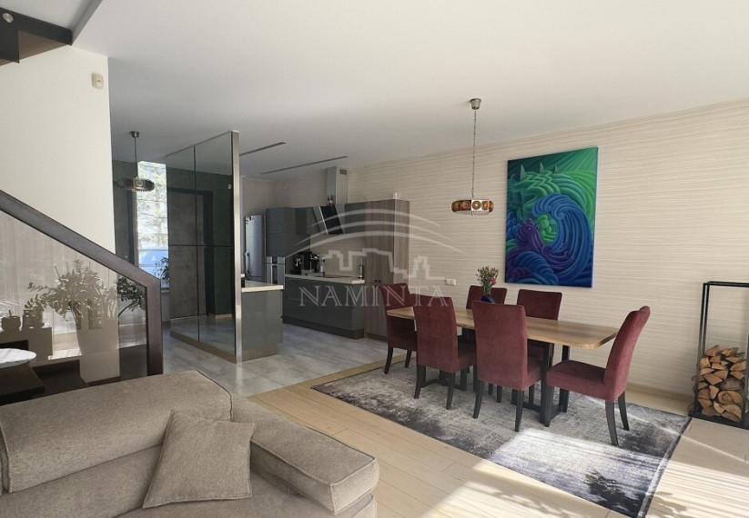 Parduodamas namas Aukštkiemių k., Klaipėdos r. sav., 140 m2 ploto, 2 aukštai 10