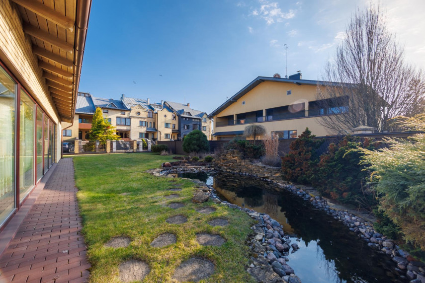 Parduodamas namas Sūkurių g., Šilainiai, Kauno m., Kauno m. sav., 273.79 m² ploto 4 kambariai 44