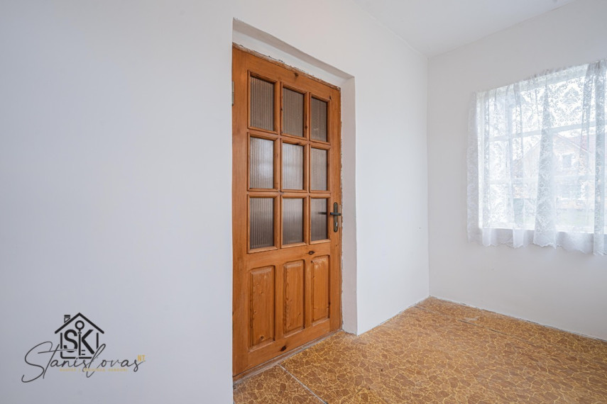 PARDUODAMAS NAMAS SU 12.34 A ŽEMĖS SKLYPU ŠILUTĖJE, ŽALGIRIO G. 17 50